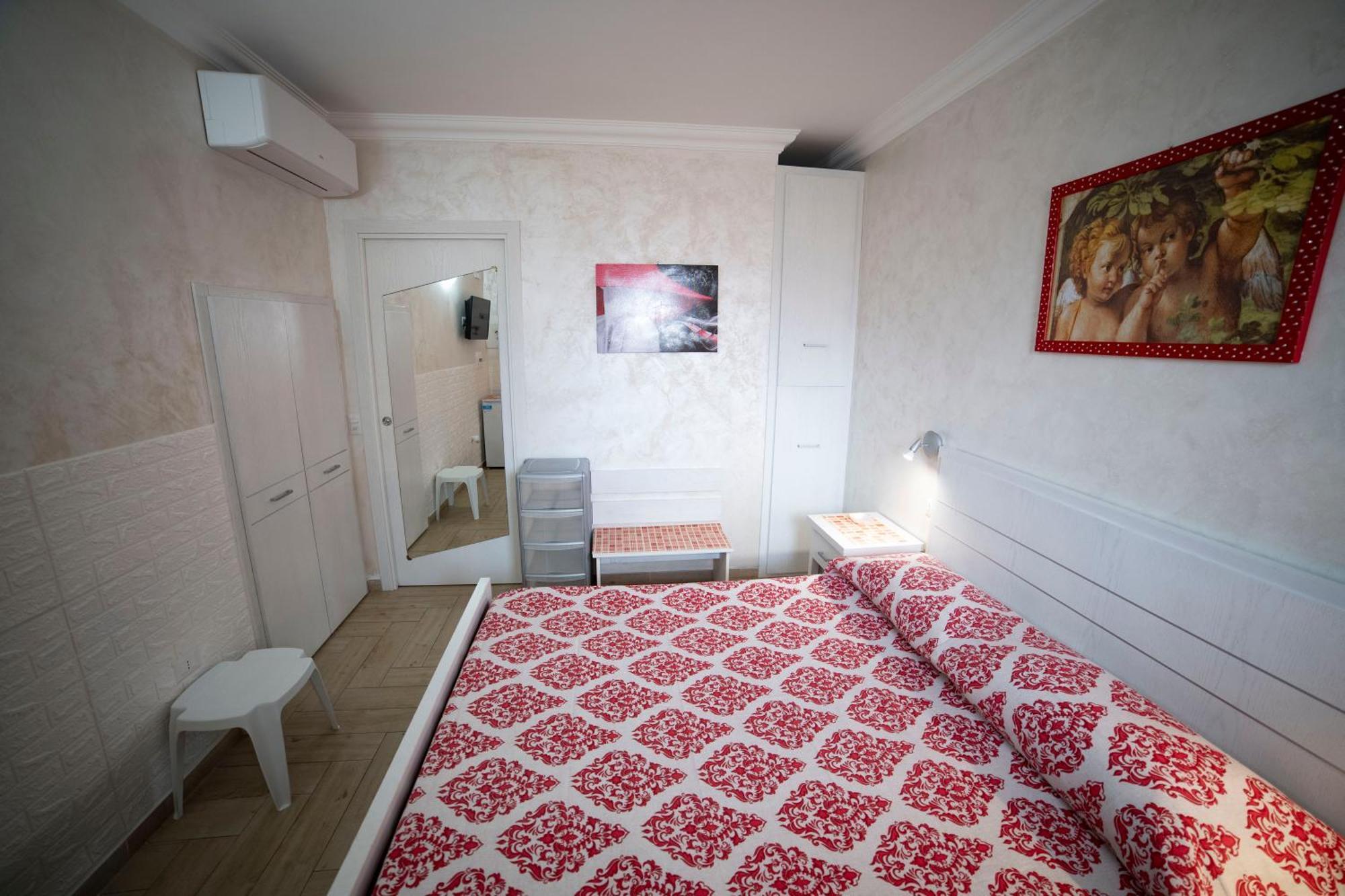 트로페아 La Perla Del Tirreno B&B 외부 사진
