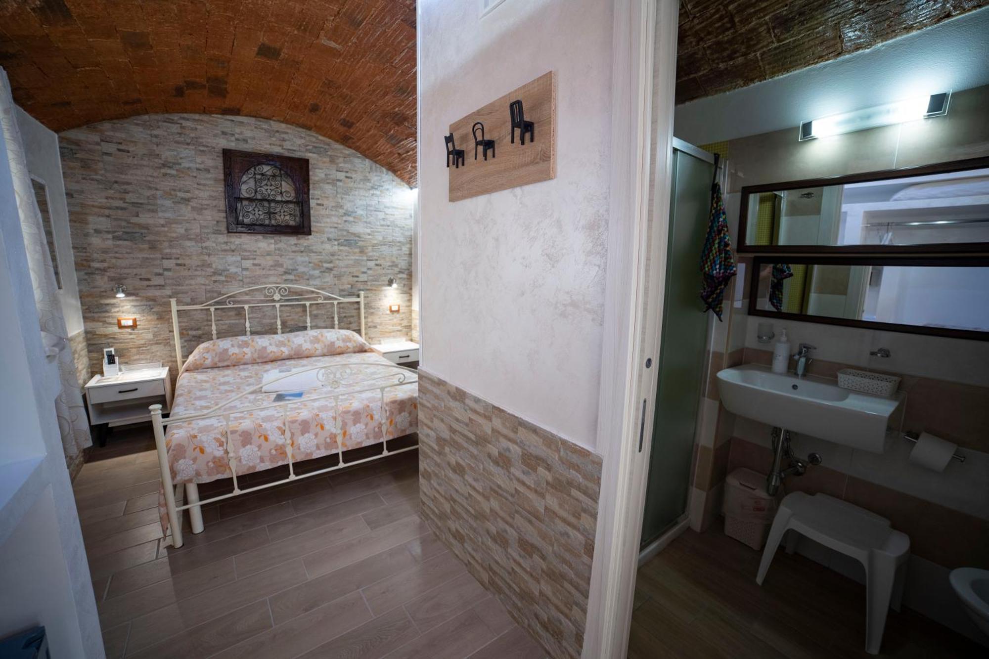 트로페아 La Perla Del Tirreno B&B 외부 사진
