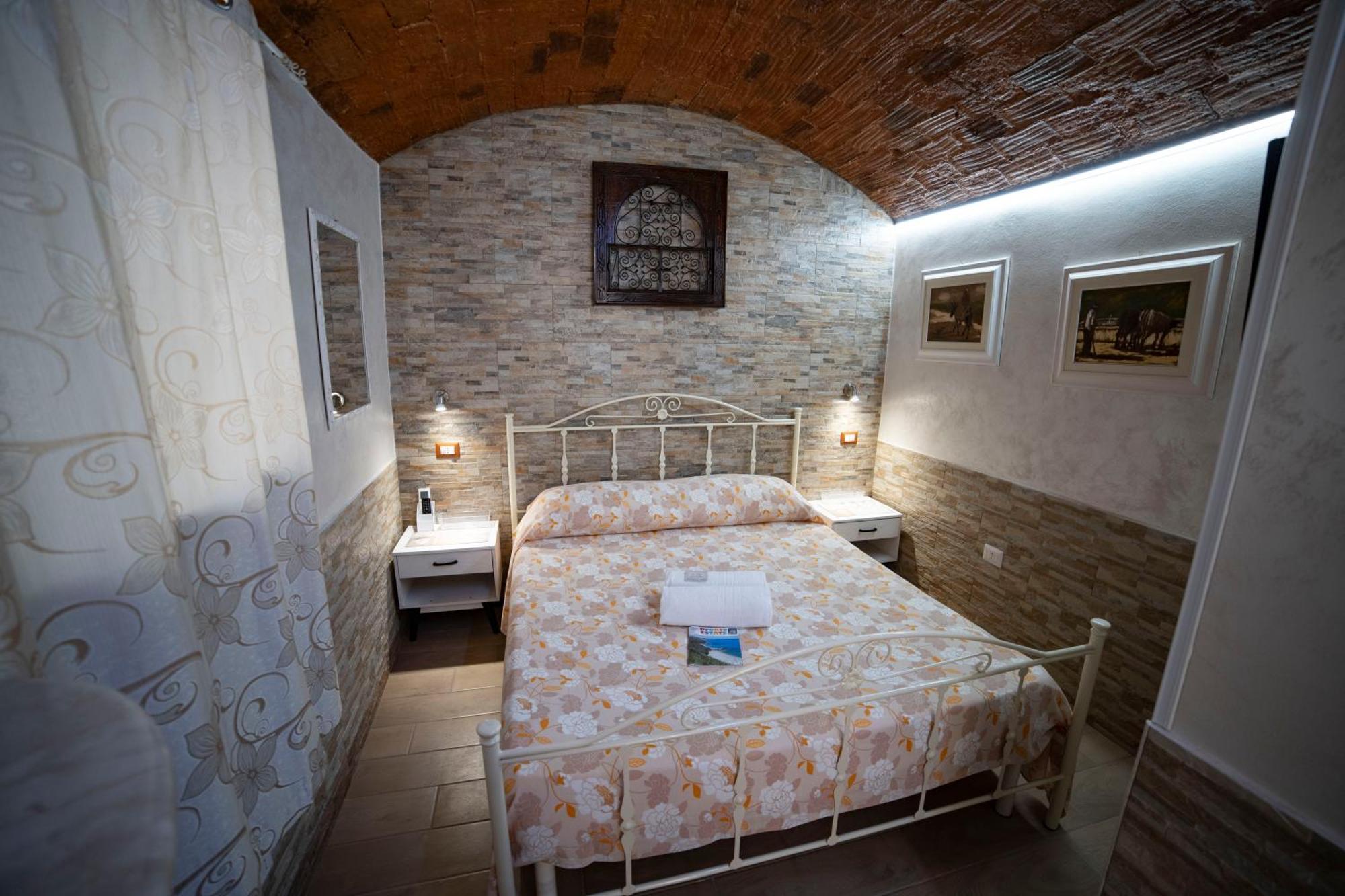 트로페아 La Perla Del Tirreno B&B 외부 사진