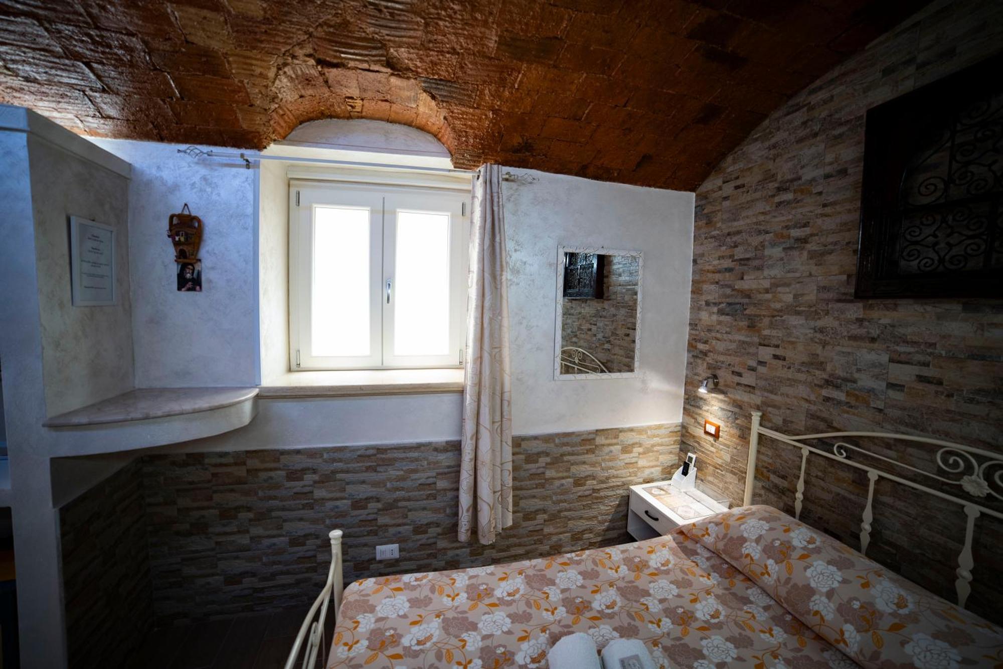 트로페아 La Perla Del Tirreno B&B 외부 사진