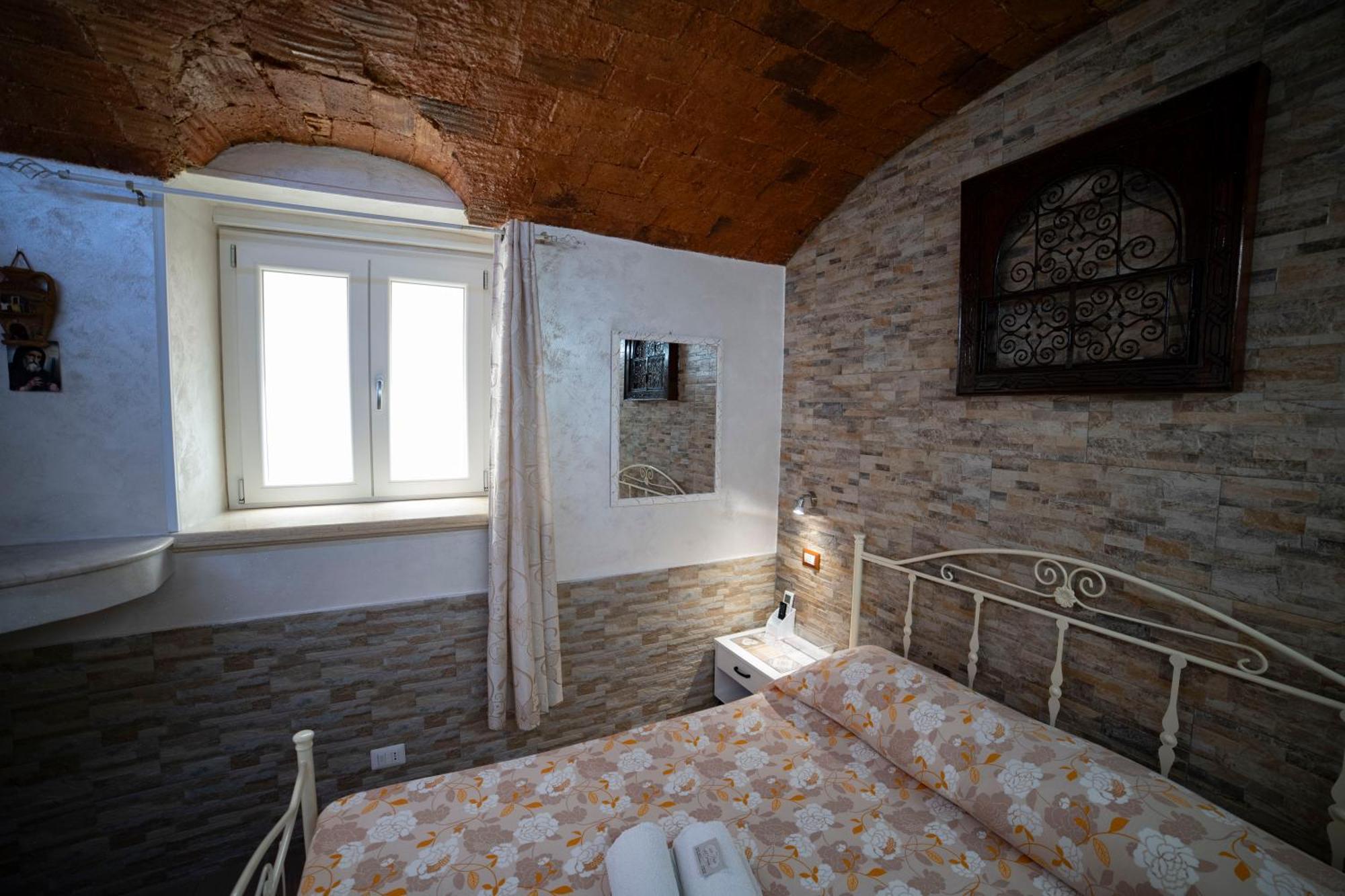 트로페아 La Perla Del Tirreno B&B 객실 사진