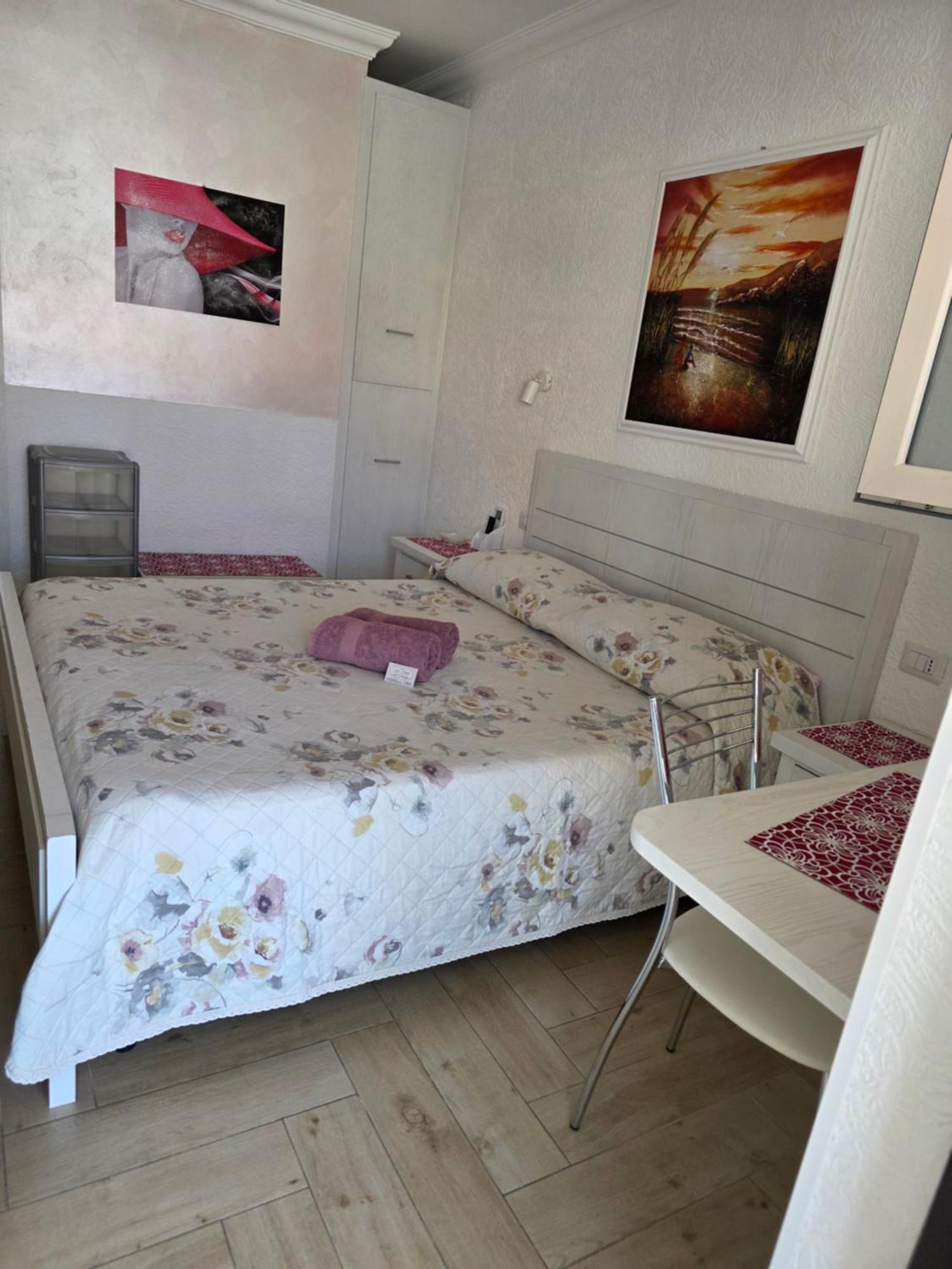 트로페아 La Perla Del Tirreno B&B 외부 사진