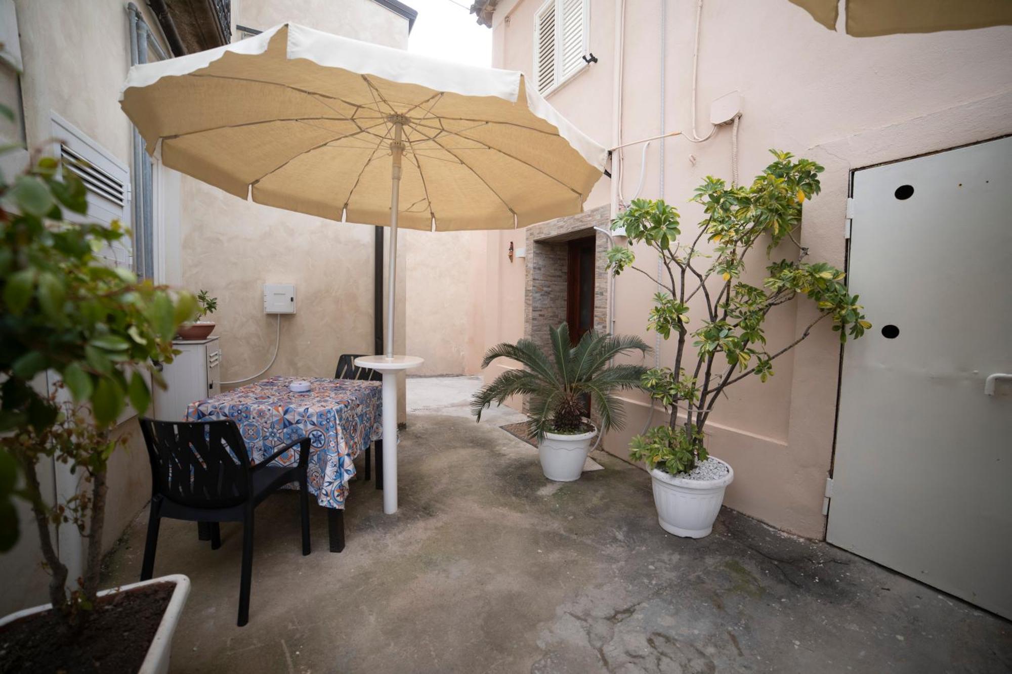 트로페아 La Perla Del Tirreno B&B 외부 사진